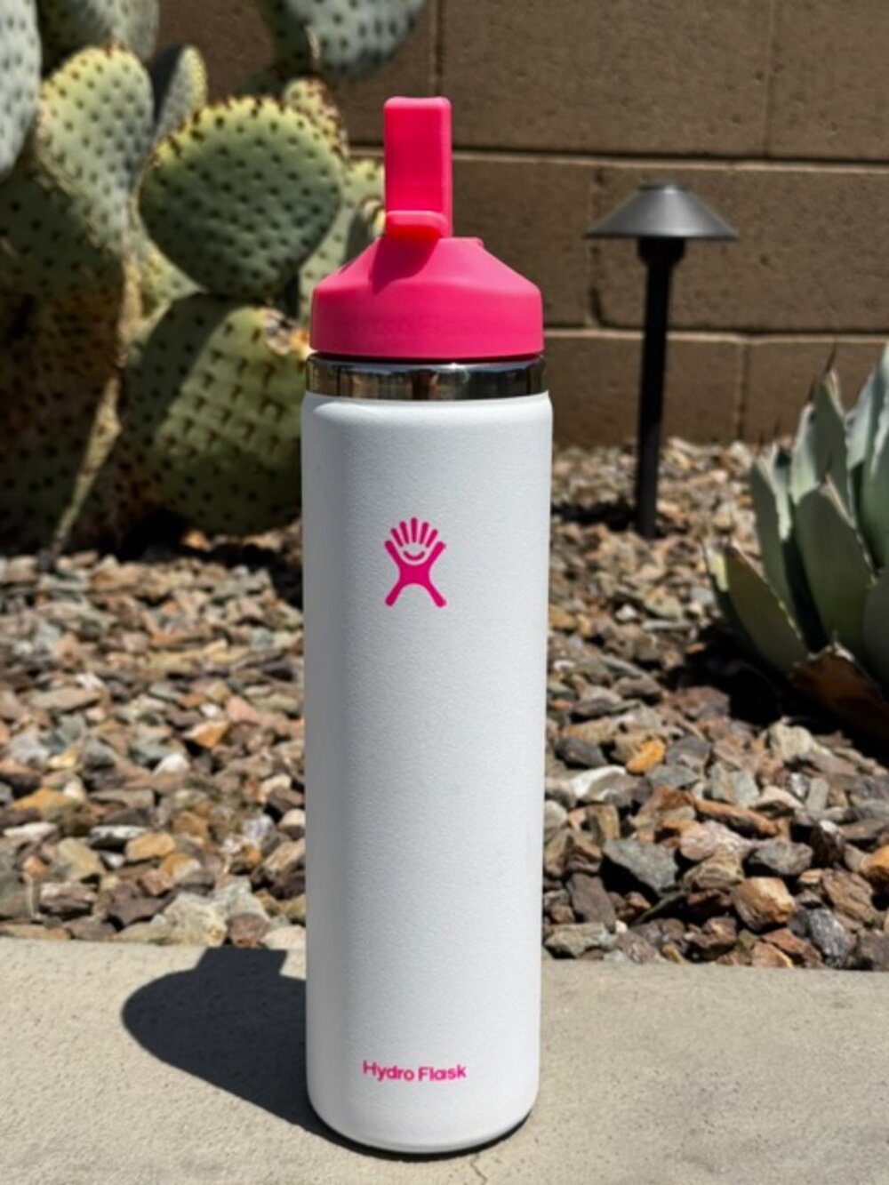 24 oz Wide Mouth with Flex Straw Cap White with Pink Lid